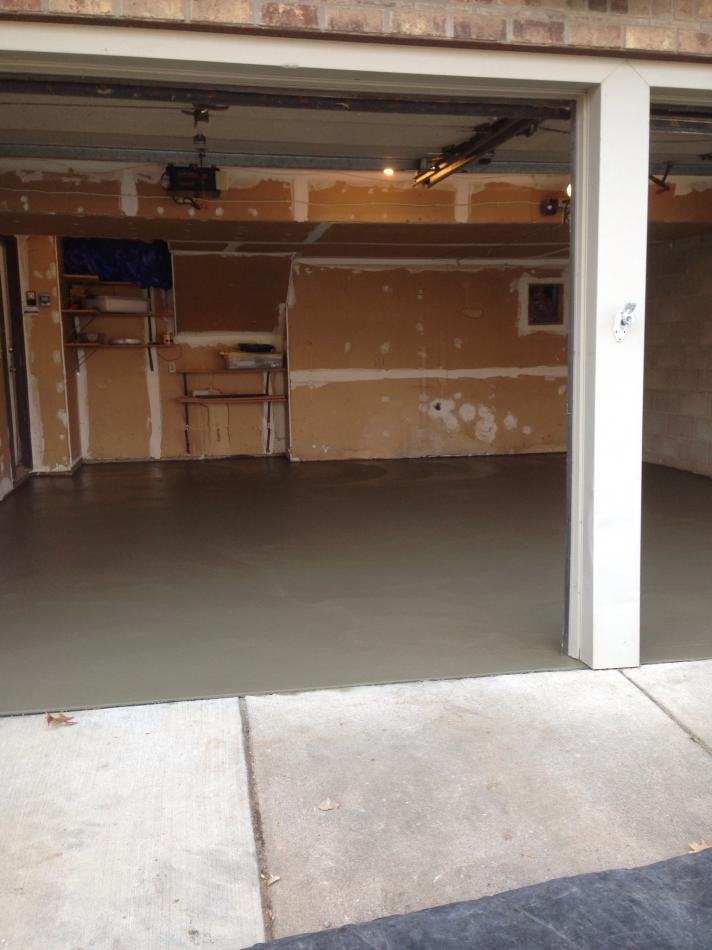 New concrete garage floor looks great - Bloomington MN 